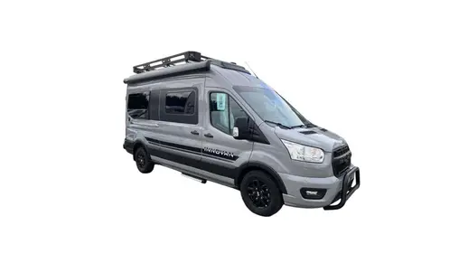 LMC Ford Innovan 590